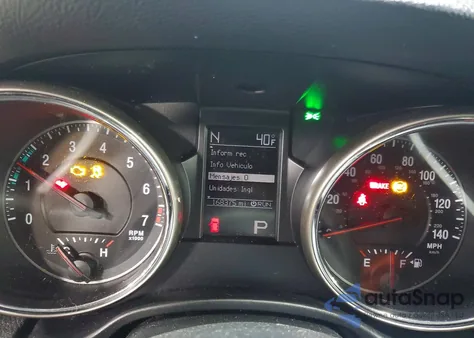 2013 Jeep Grand Cherokee Laredo z USA, uszkodzony, nr VIN 1C4RJFAG2DC630528